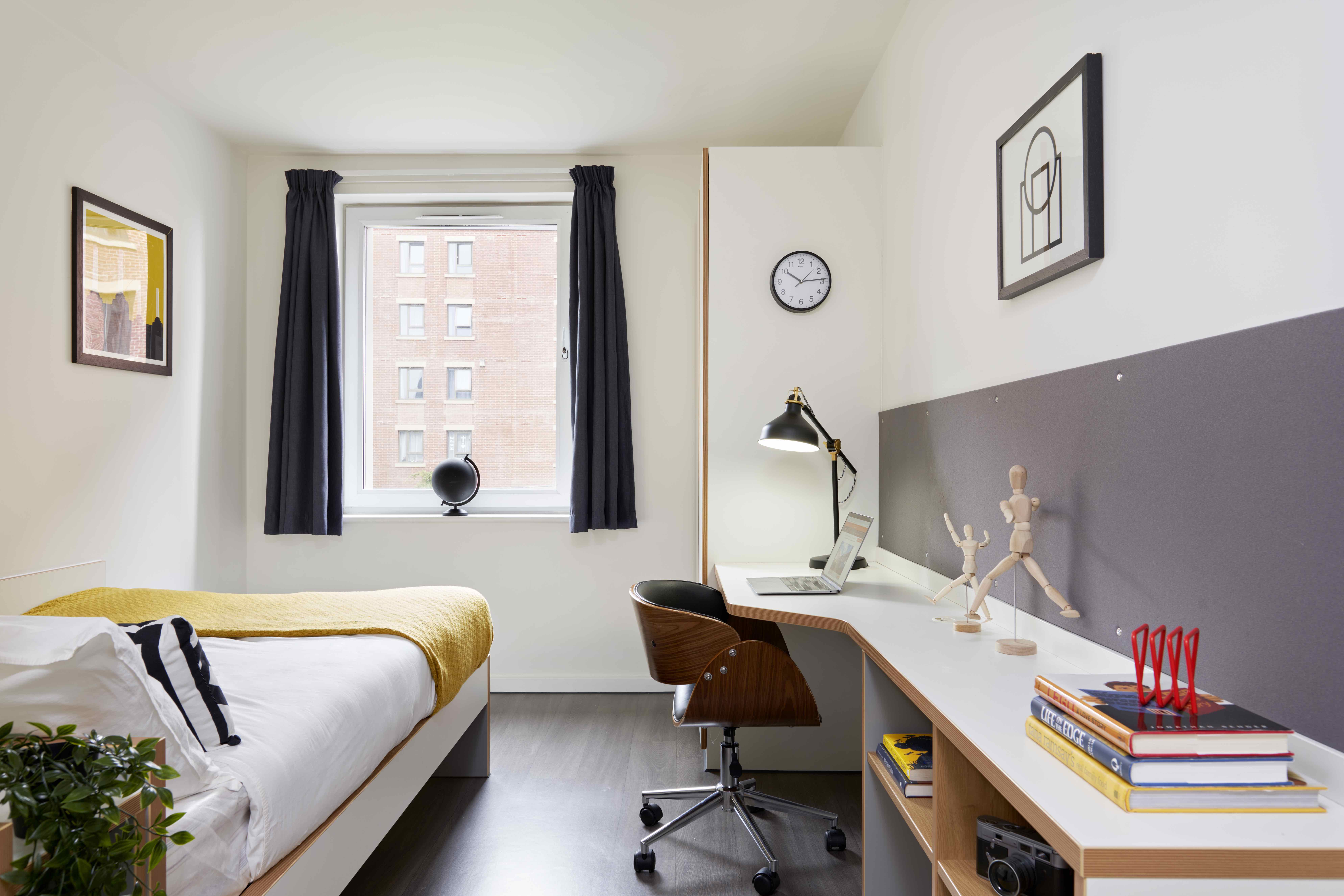 Leeds student accommodation silver ensuite room