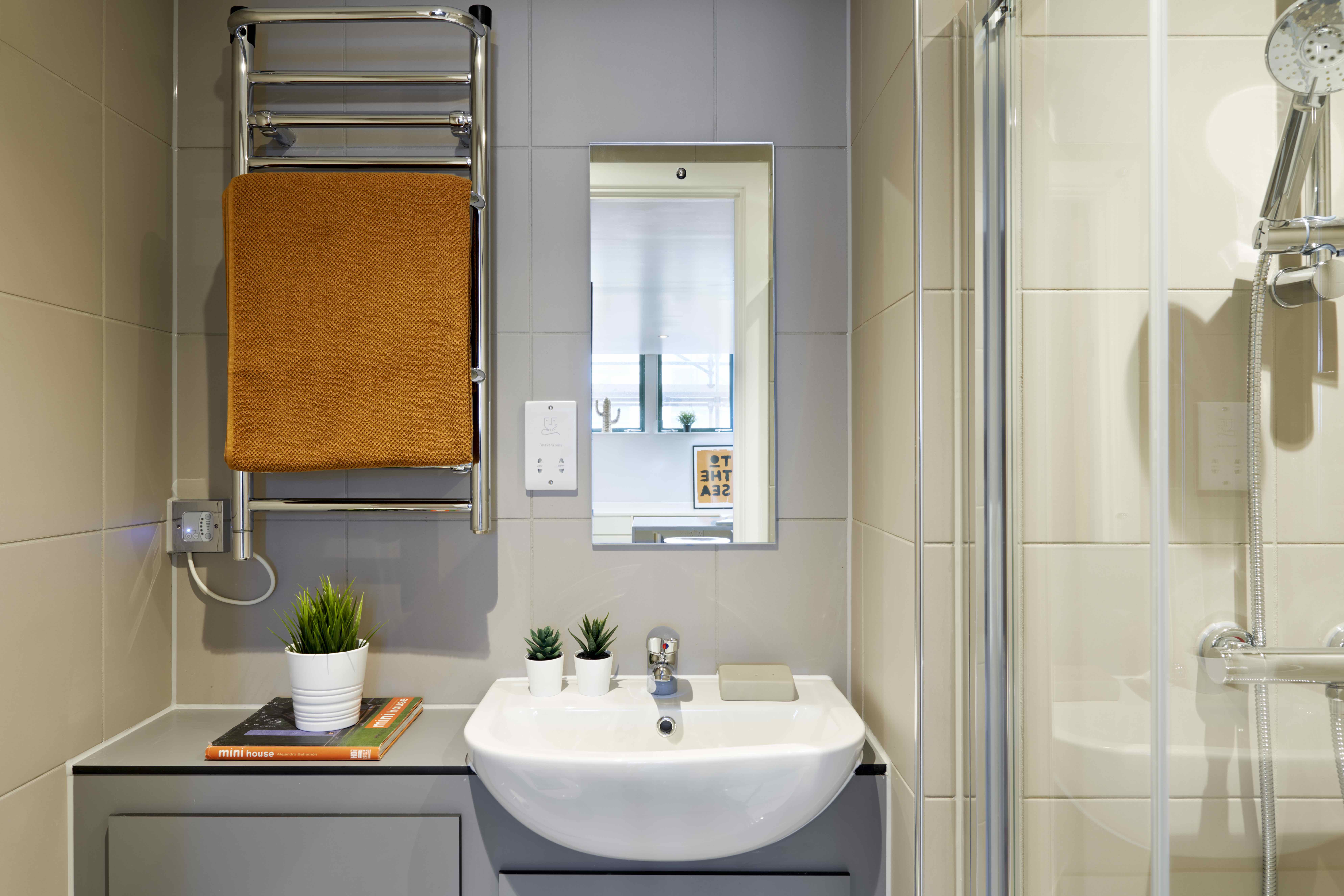 St Teresa House Standard Studio