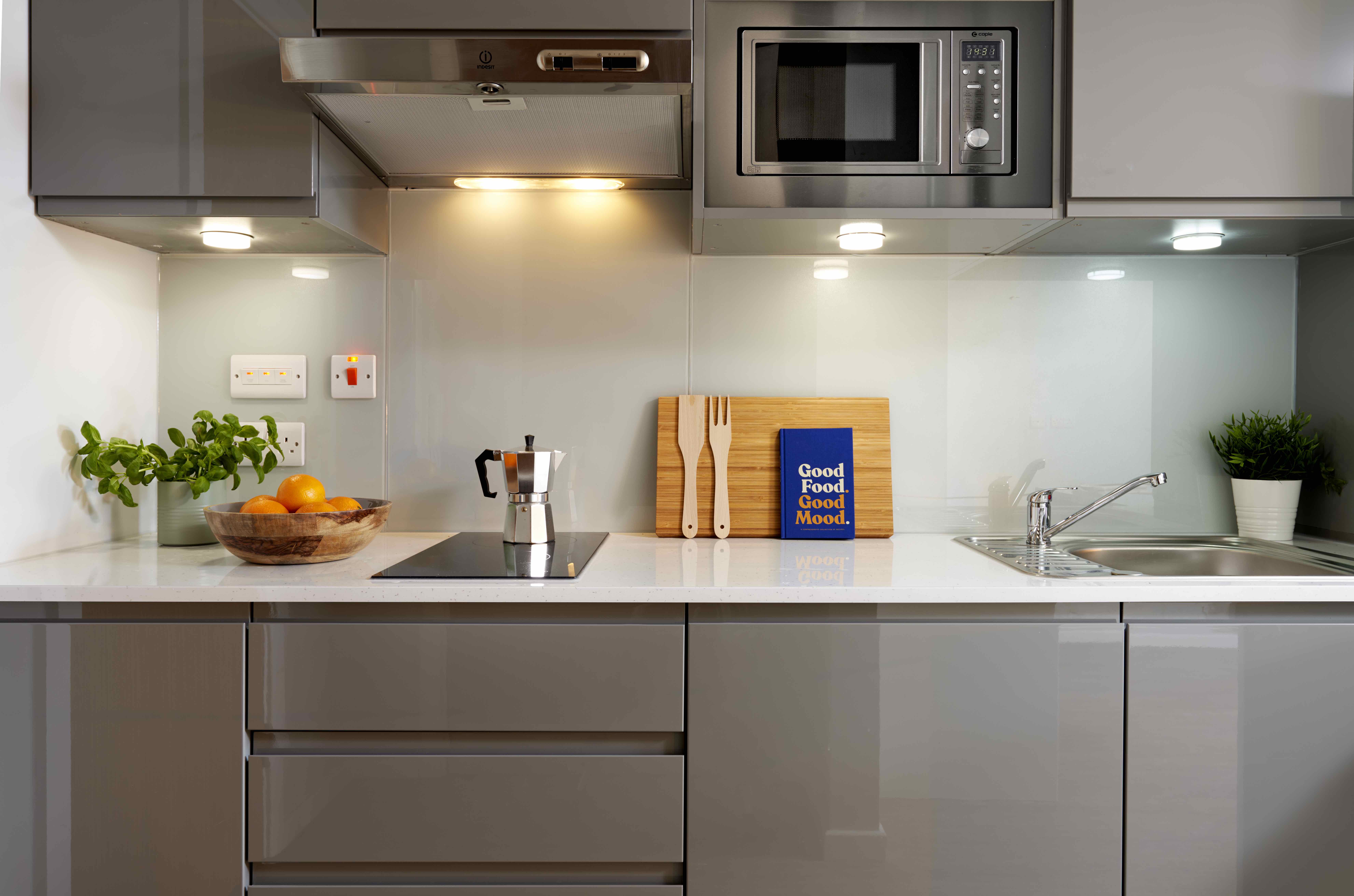 St Teresa House Standard Studio