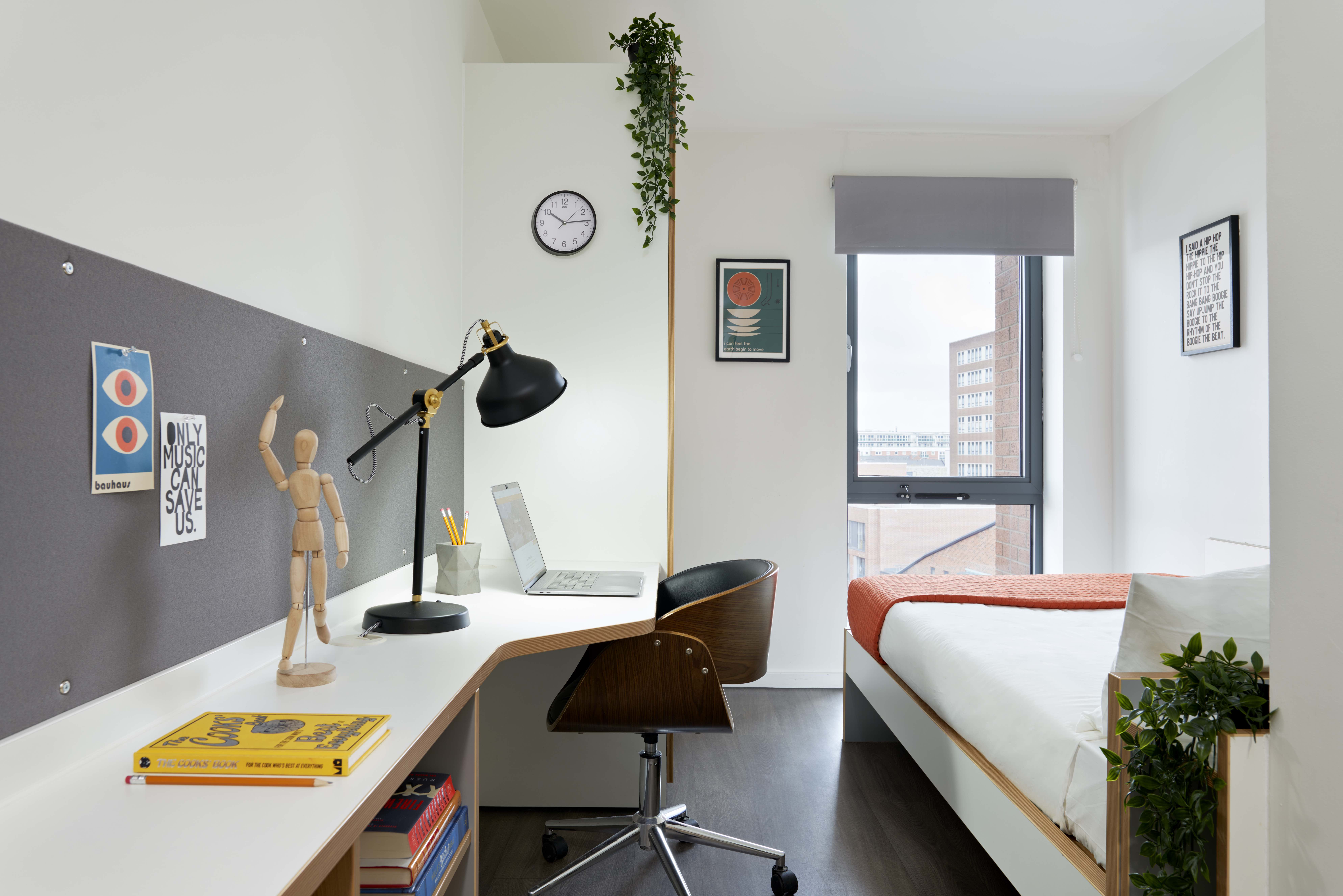 Sheffield student accommodation silver ensuite