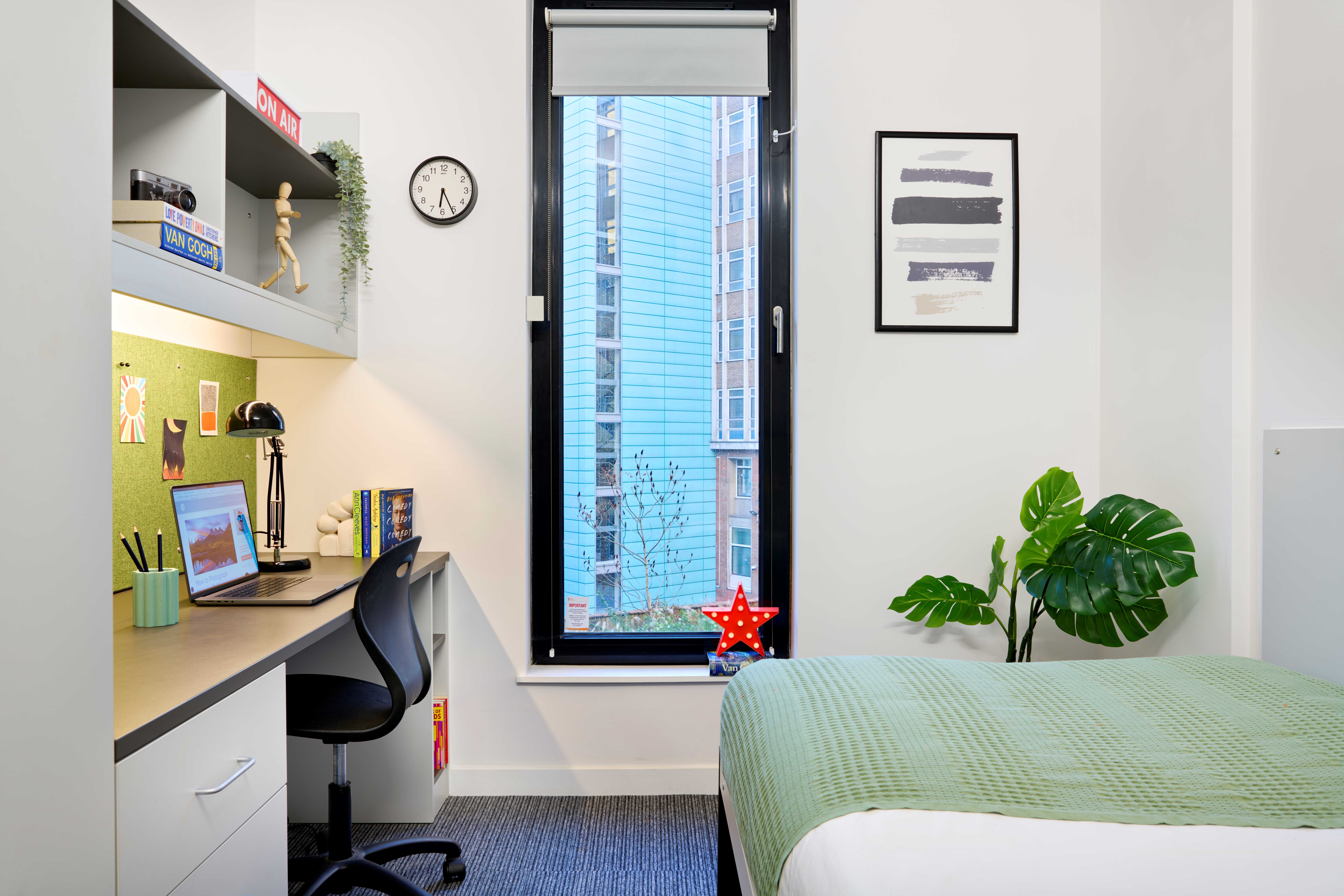 pablo fanque house gold ensuite