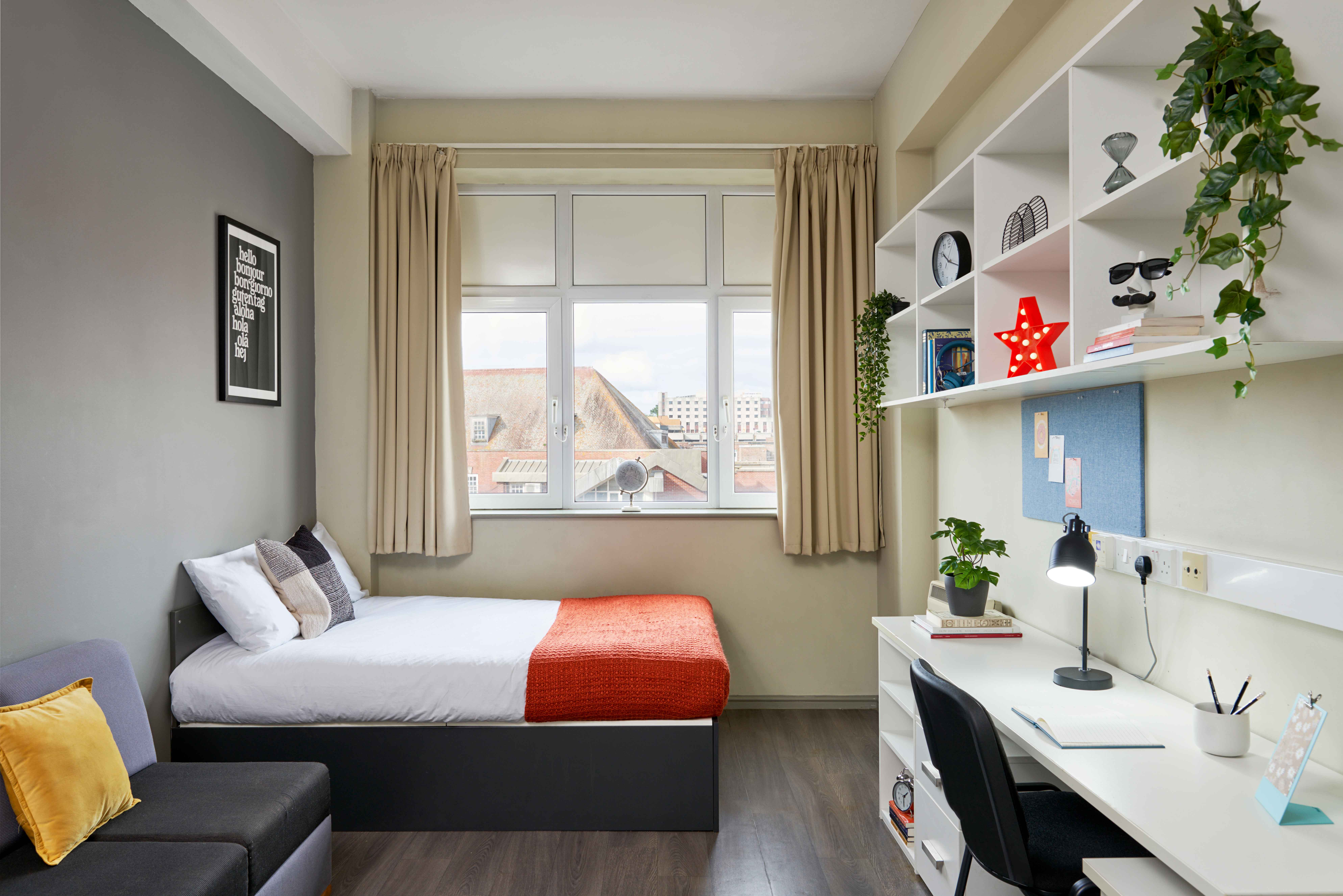 Central Point Plymouth Student Capitol Students